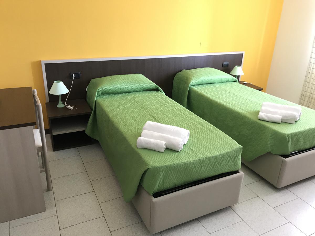Hotel Marina 巴德希 外观 照片